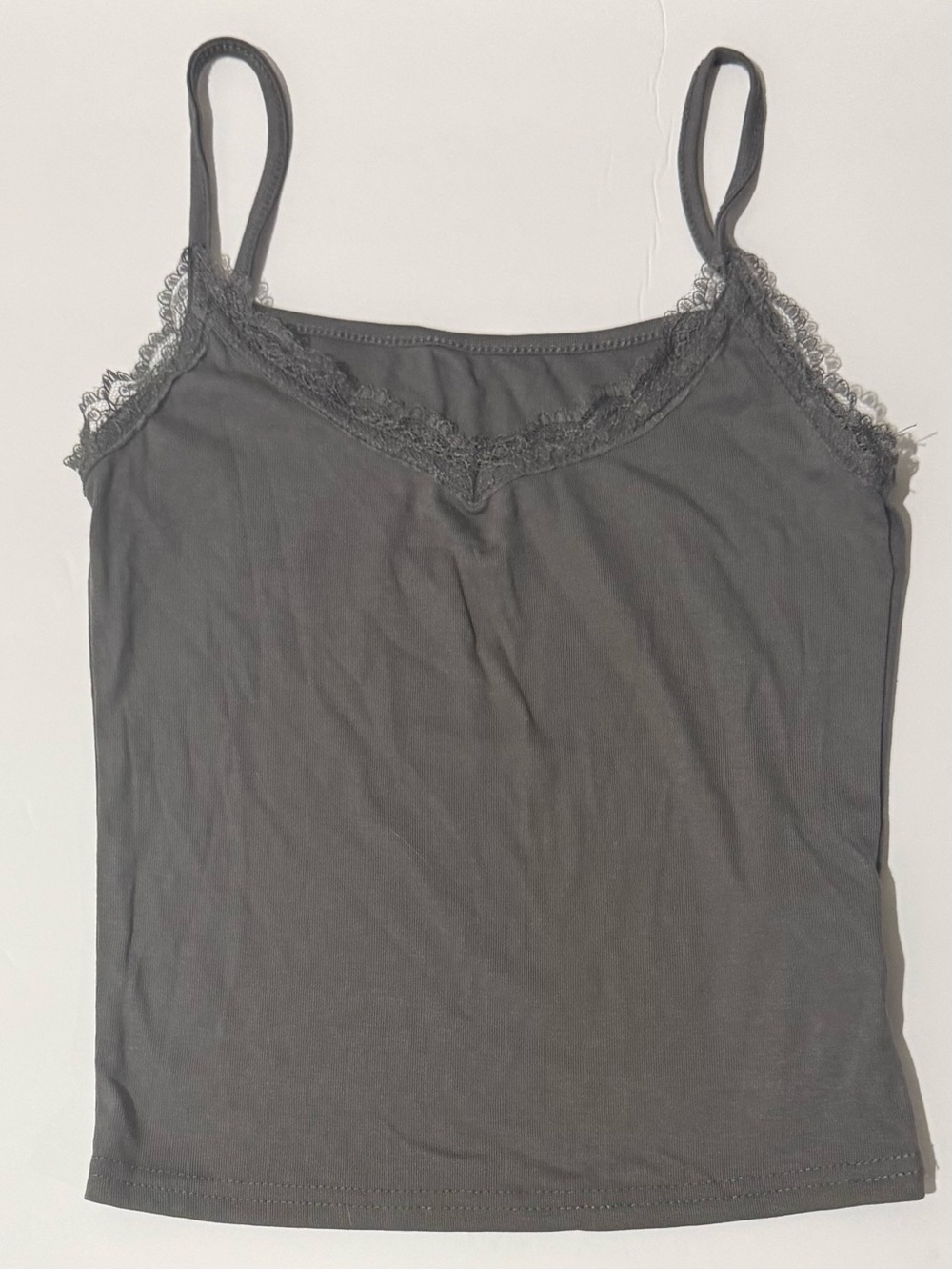 NWT.  Girl's Dazy Lace-Trim Charcoal Camisole Top